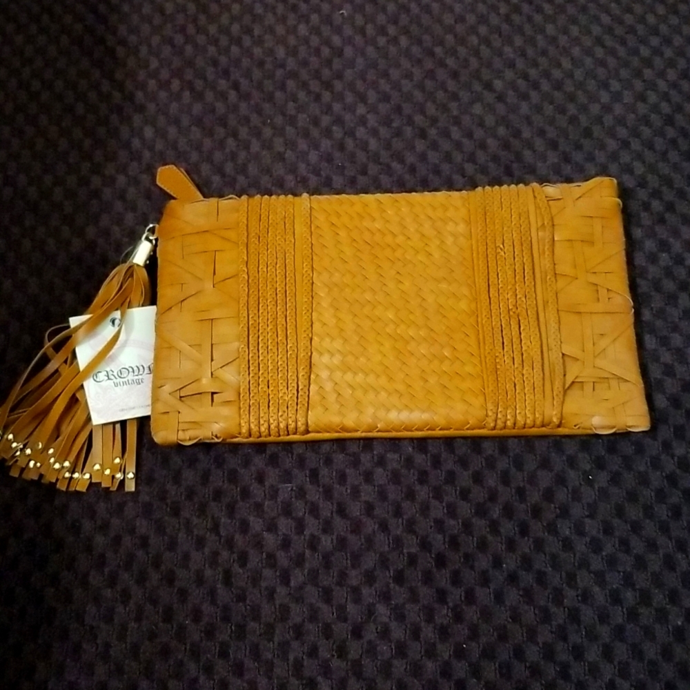 Leather Cluch